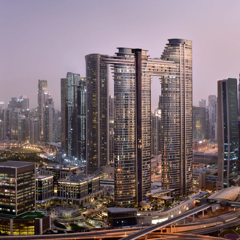 Sky Views Dubai 3